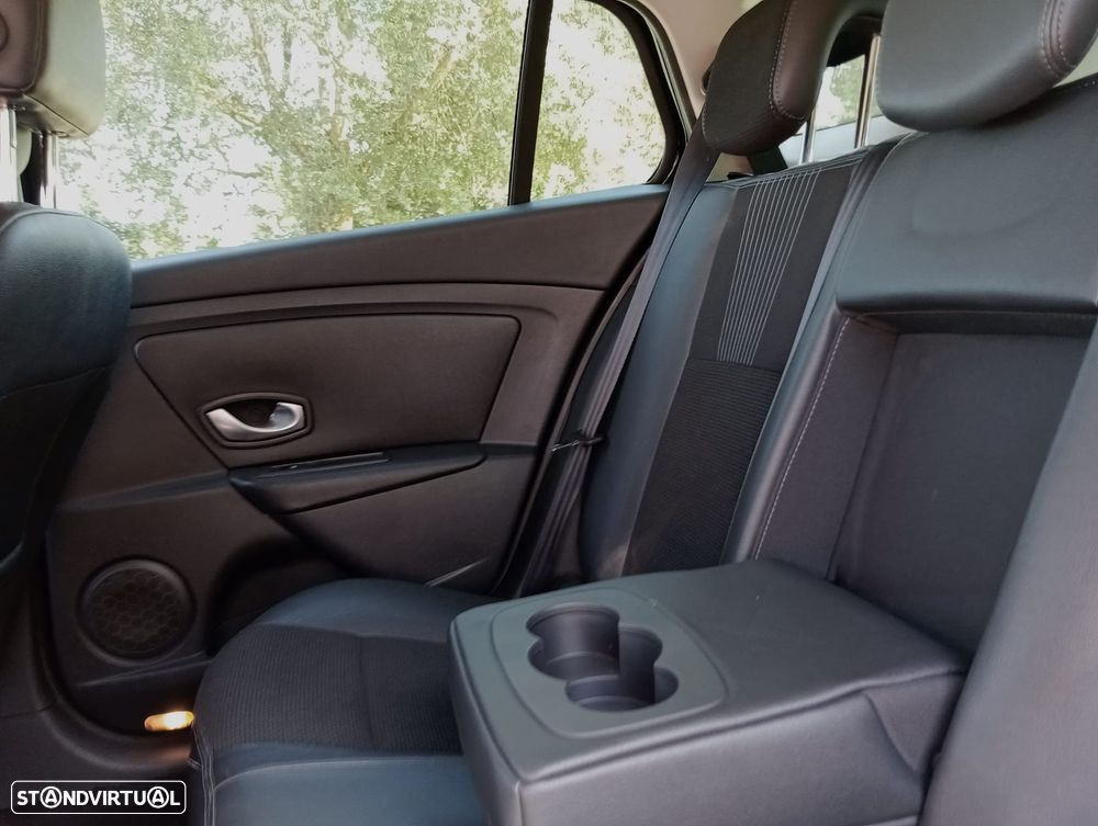 Renault Mégane Sport Tourer 1.5 dCi Dynamique - 3