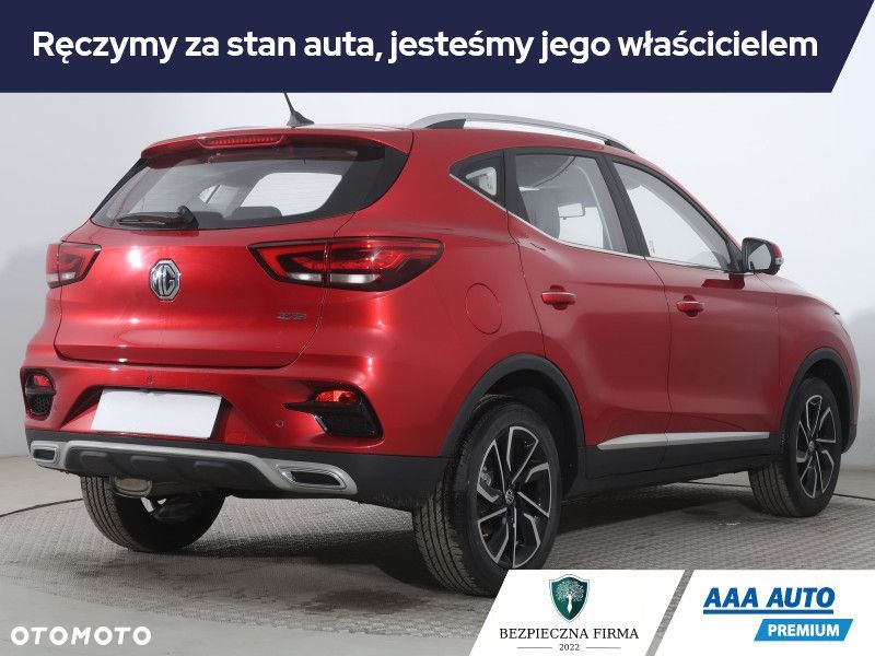 MG ZS - 6
