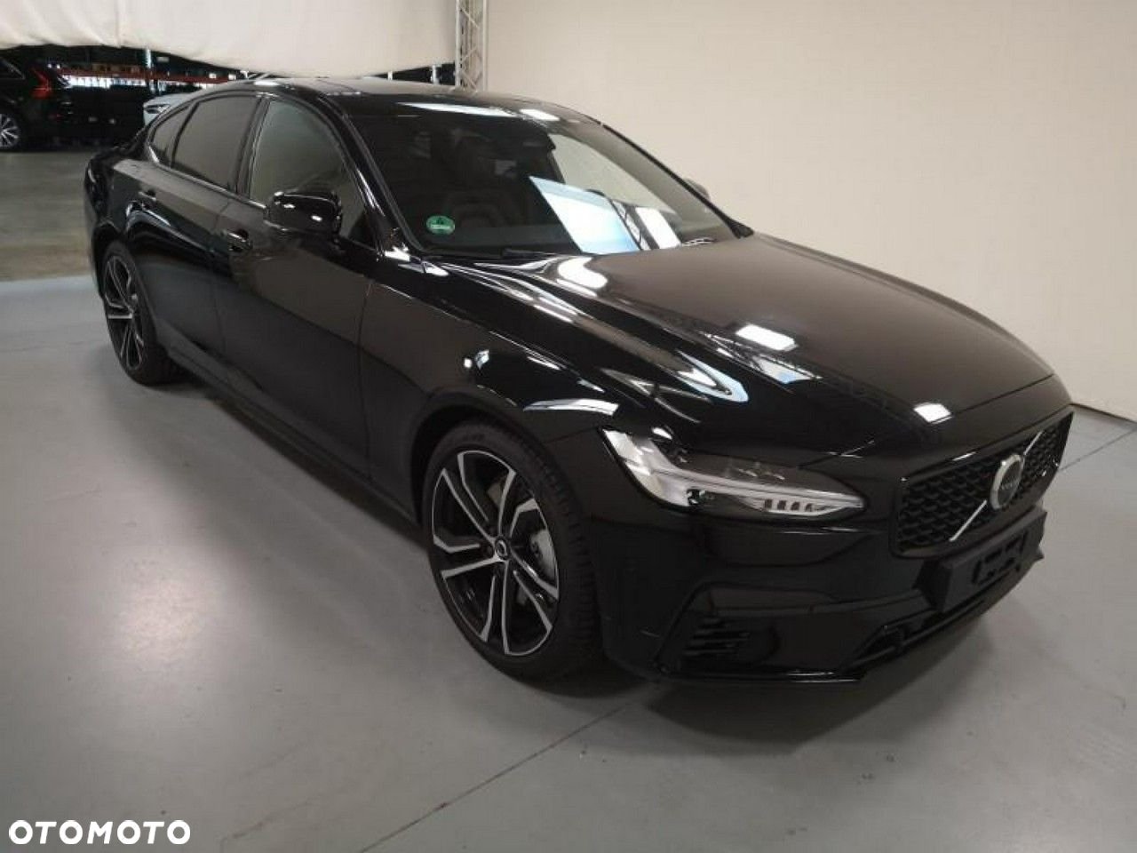 Volvo S90 - 2