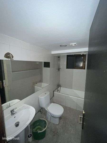 Vendo apartamento T2 em Santos - Grande imagem: 2/7