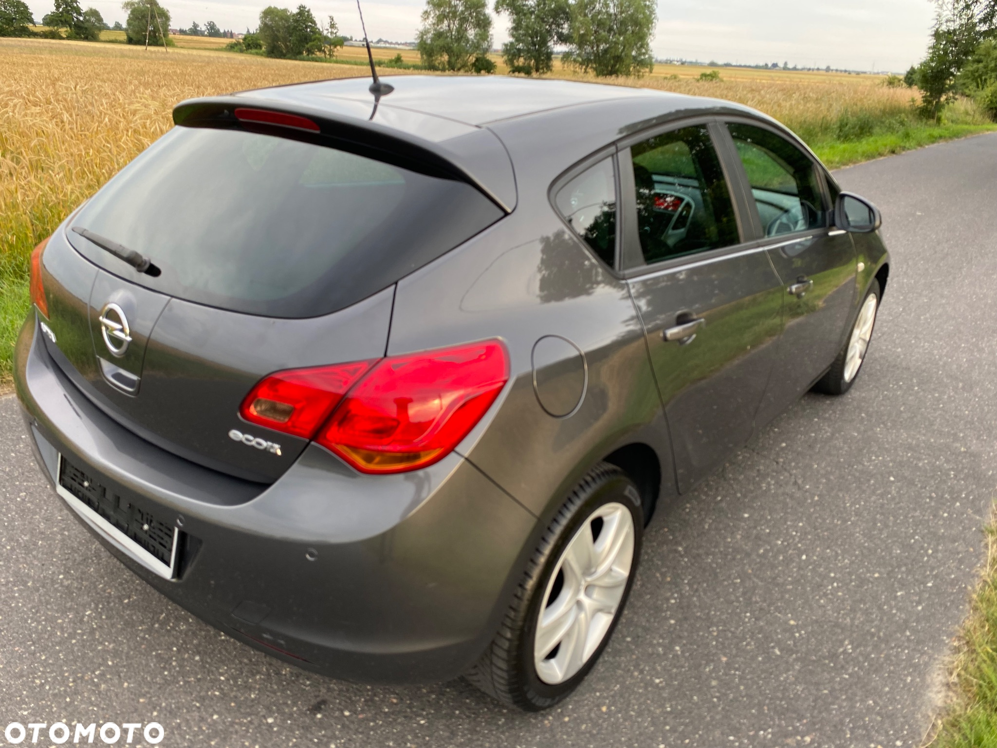 Opel Astra IV 1.4 Cosmo - 6