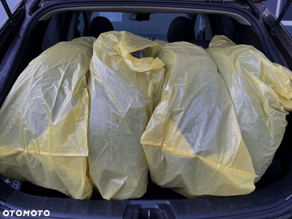 Nissan Qashqai 1.2 DIG-T N-Connecta EU6 - 38