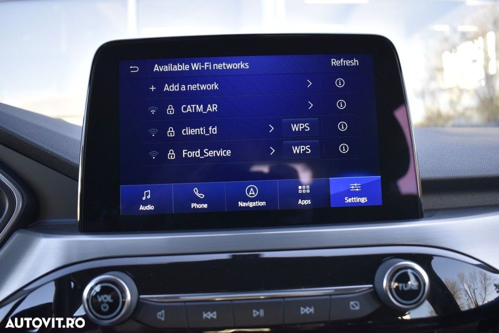 Ford Kuga - 17