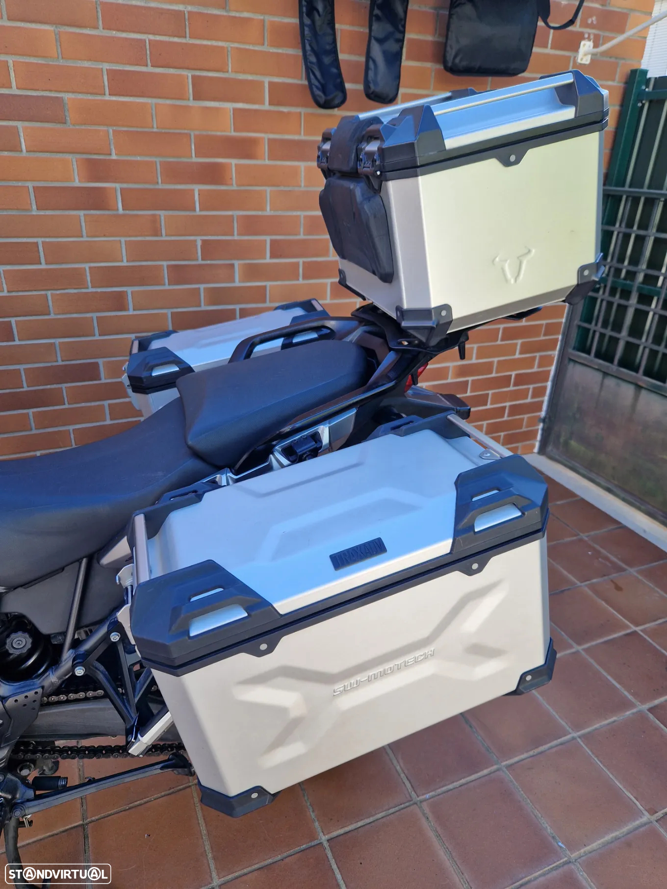 Honda Africa Twin SD04 - 20