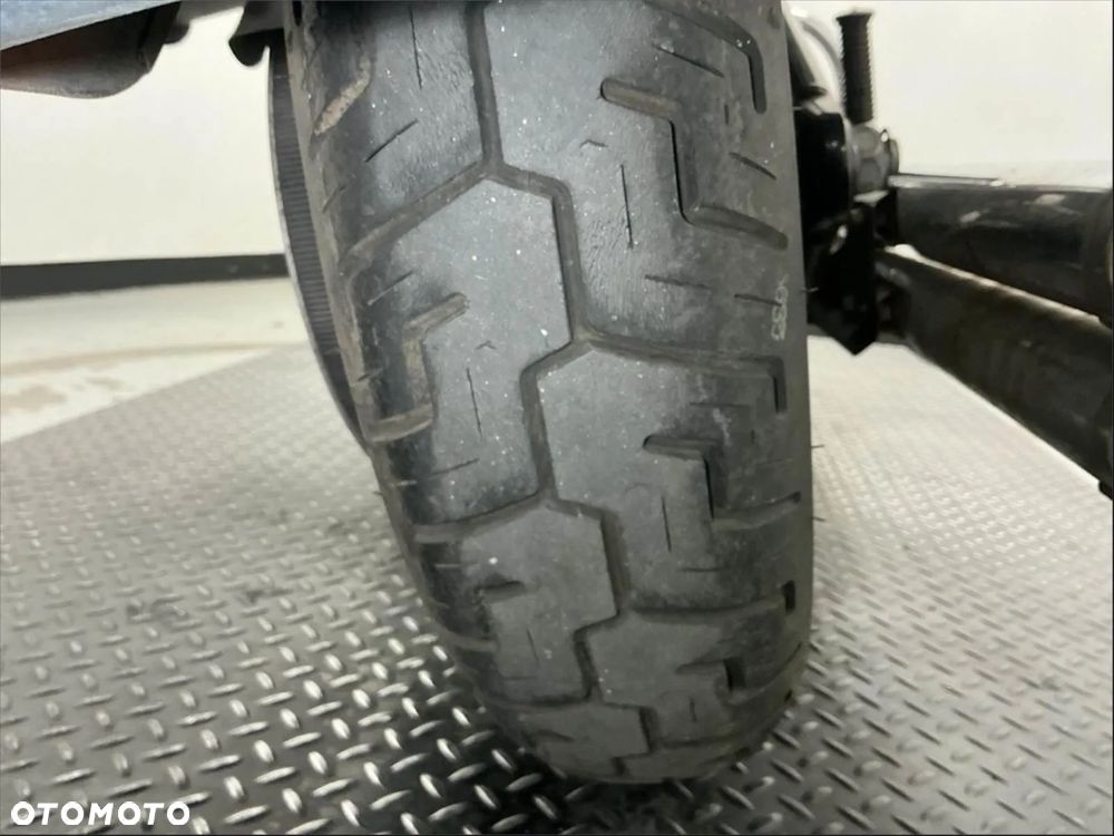 Harley-Davidson Softail Heritage Classic - 16