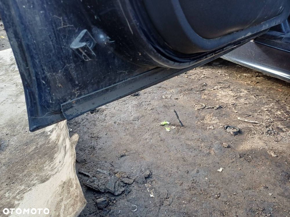 DRZWI KOMPLETNE LEWY PRZÓD BMW E87 120 D A35/5 - 4