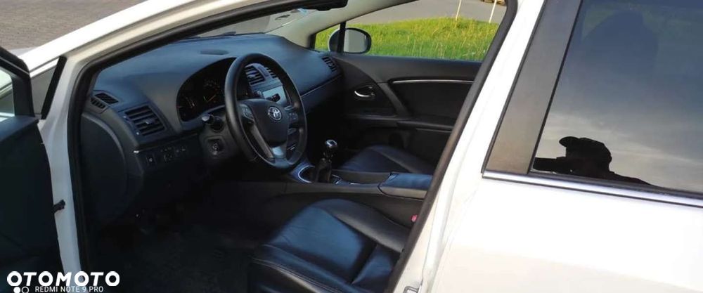 Toyota Avensis - 6