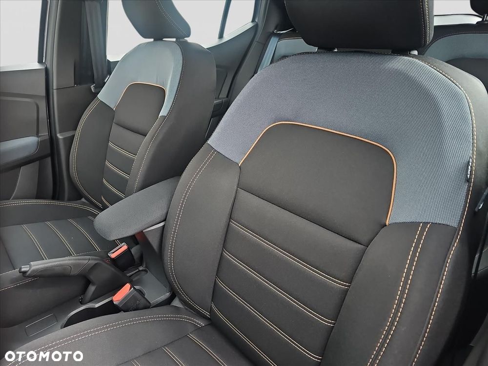 Dacia Sandero - 12