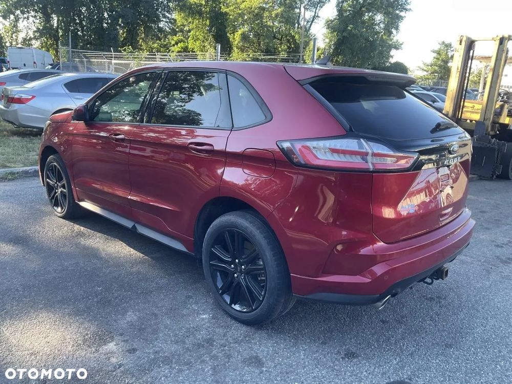 Ford Edge - 23