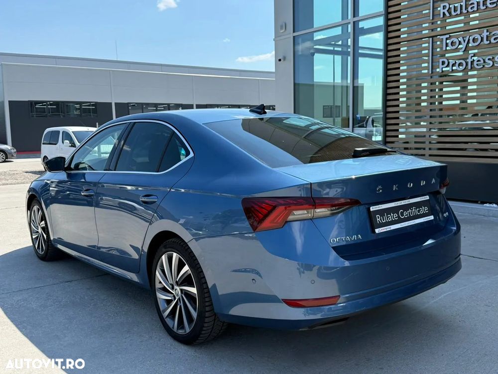 Skoda Octavia 2.0 TDI DSG 4X4 Style - 8