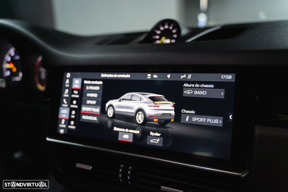 Porsche Cayenne Coupé E-Hybrid - 21