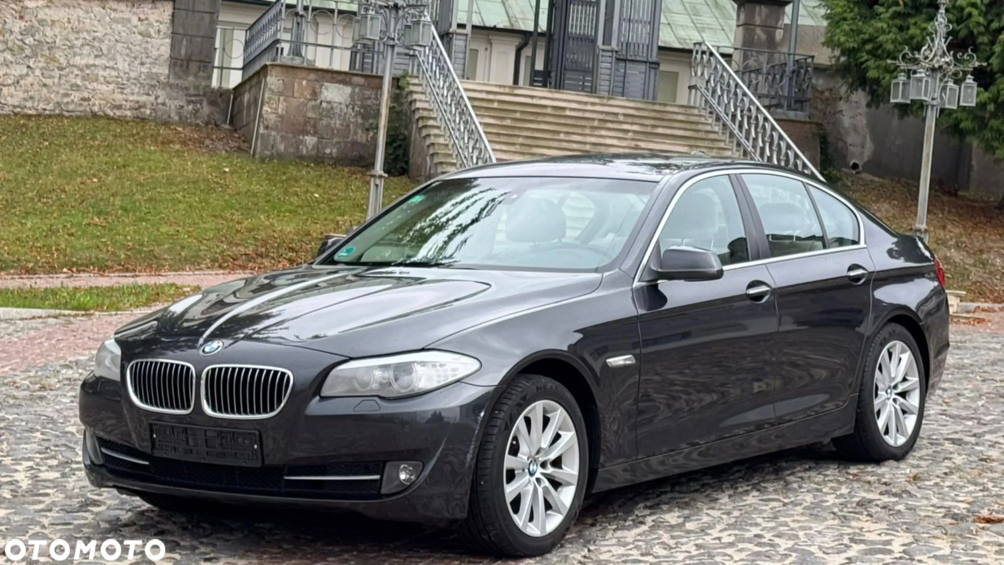 BMW Seria 5 523i Touring - 17