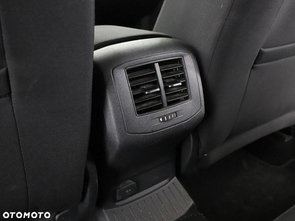 Volkswagen T-Roc 2.0 TDI Style DSG - 37