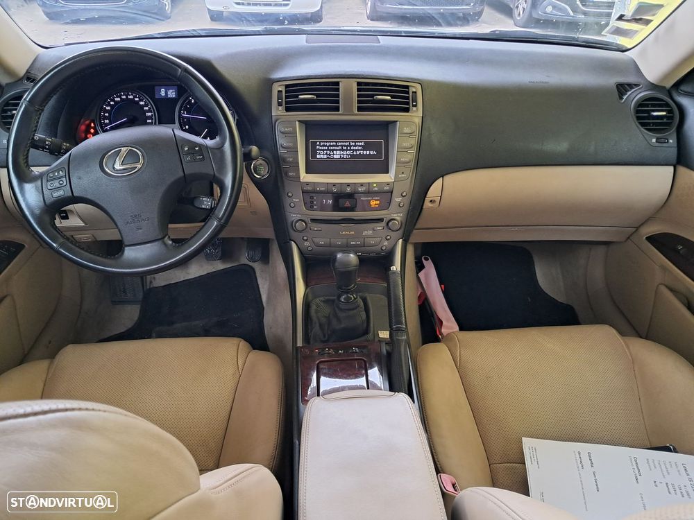 Lexus IS 220 d Sport 54 - 16