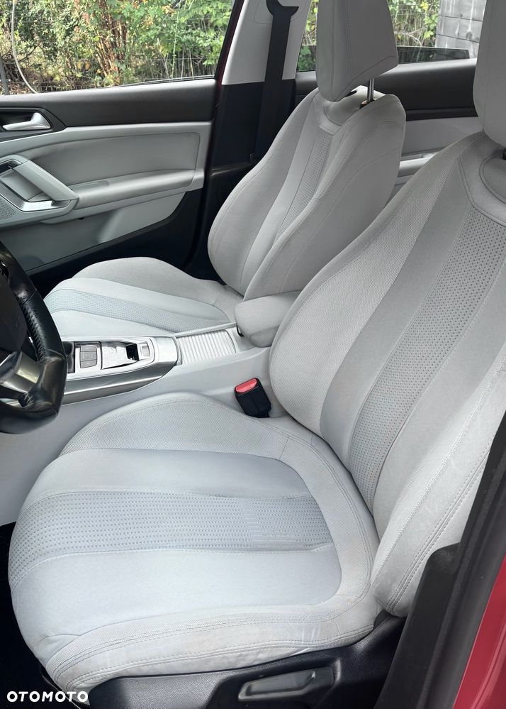 Peugeot 308 BlueHDi 150 EAT6 Stop & Start Allure - 19