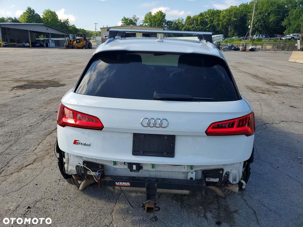 Audi SQ5 - 7