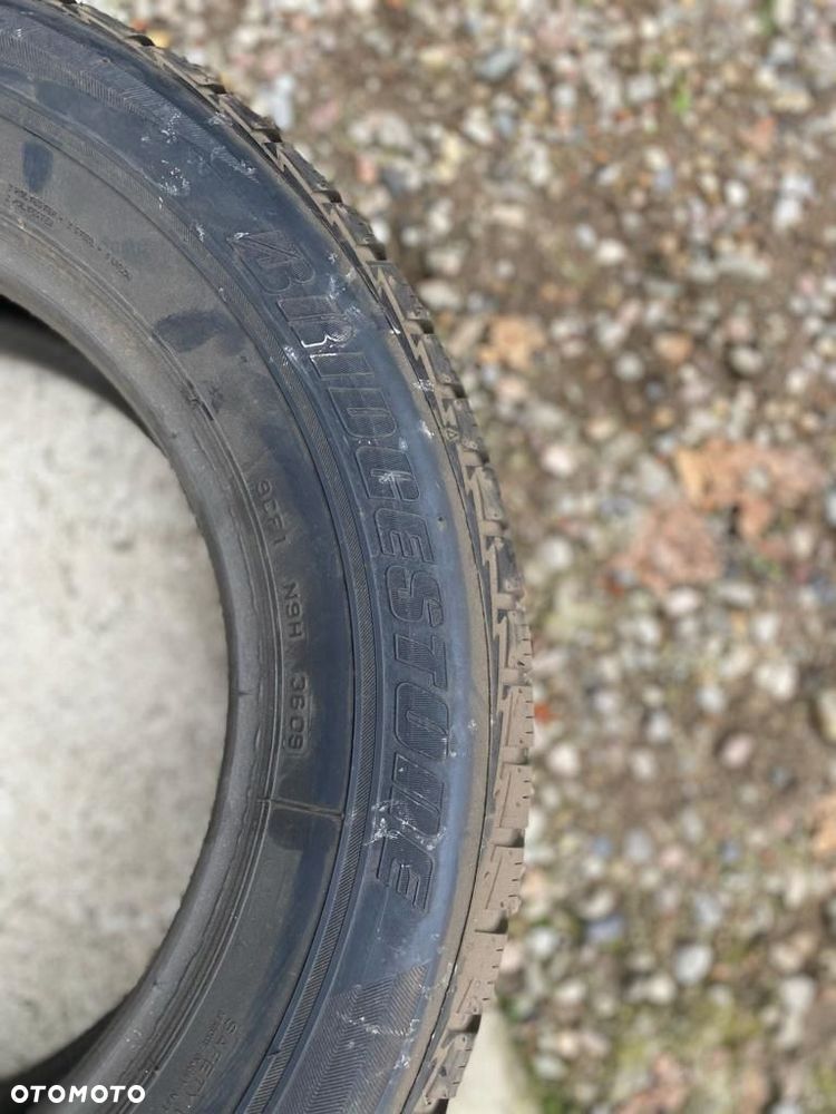 Bridgestone Blizzak LM-30 215/60R16 99 H 2009 4,5mm - 2