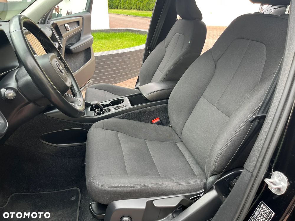 Volvo XC 40 B3 Essential - 17