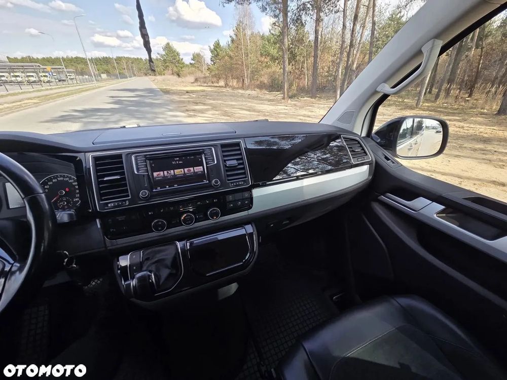 Volkswagen Multivan - 9