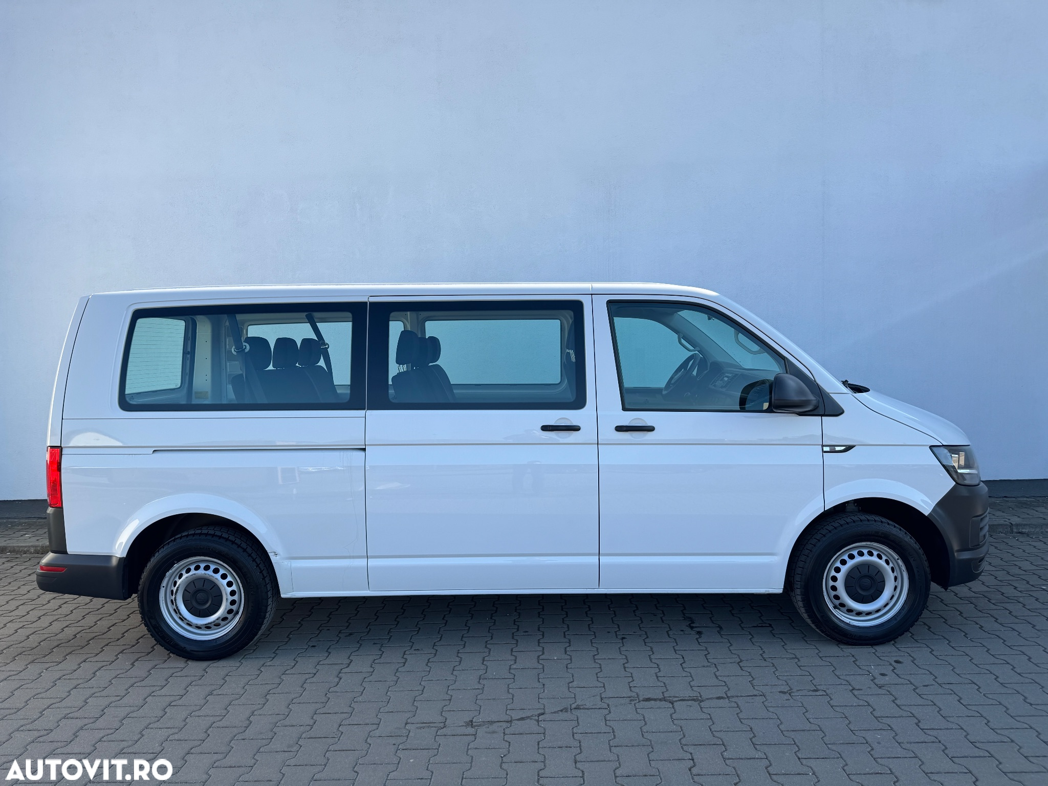 Volkswagen Transporter Kombi T6 2.0 TDI 75 kW LR - 5