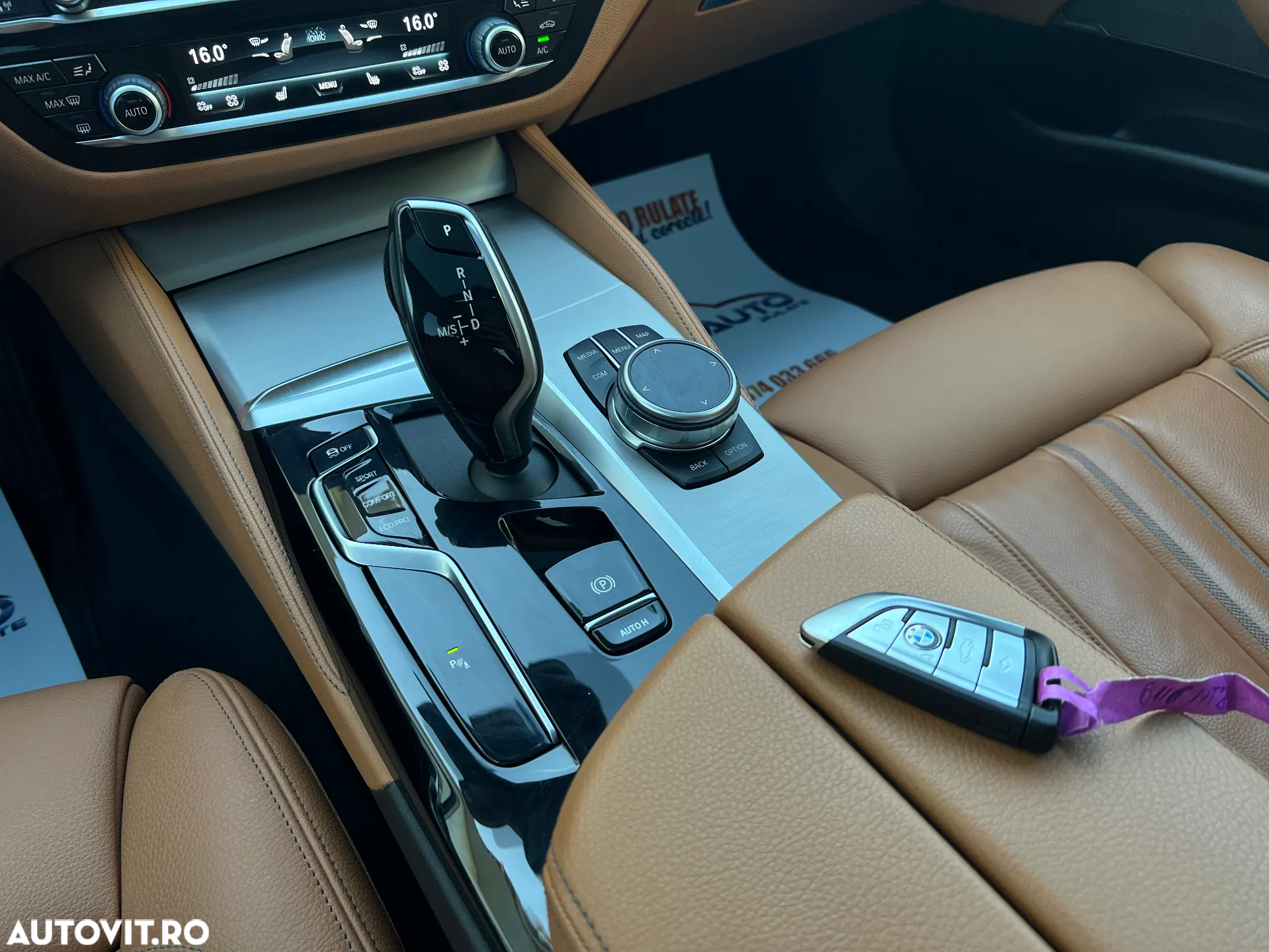 BMW Seria 5 530d xDrive AT MHEV - 16