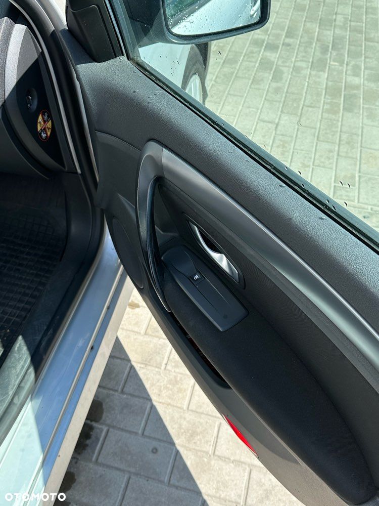Renault Laguna 2.0 DCi Dynamique - 19