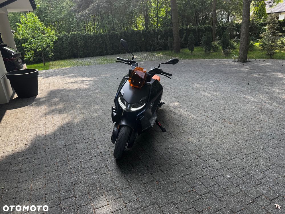 BMW CE 04 - 2