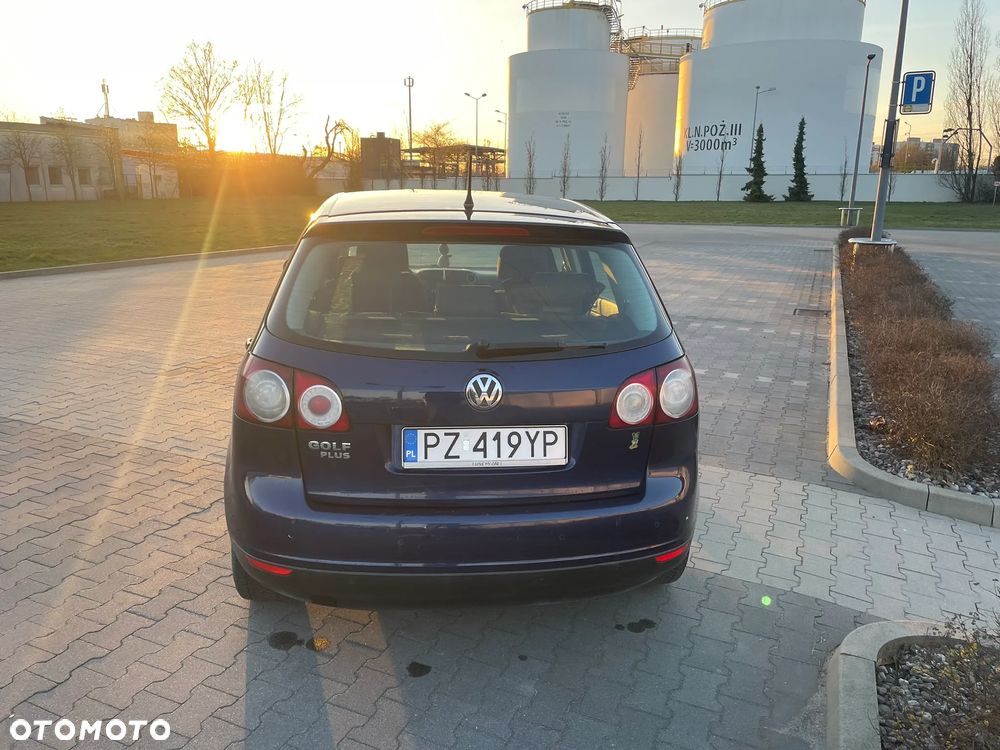 Volkswagen Golf Plus - 4