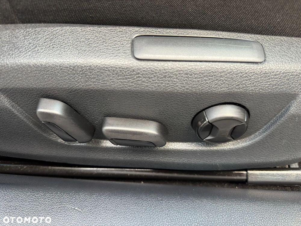 Skoda Superb 2.0 TDI SCR Style DSG - 17