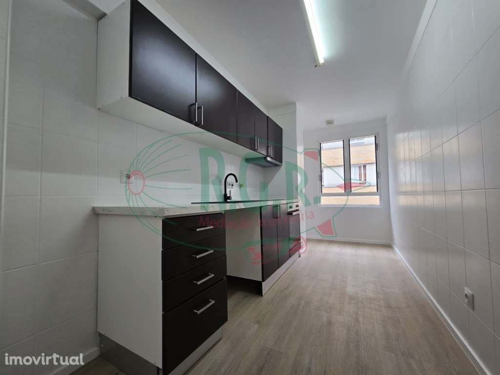 T3 com lugar de garagem - Grande imagem: 4/31