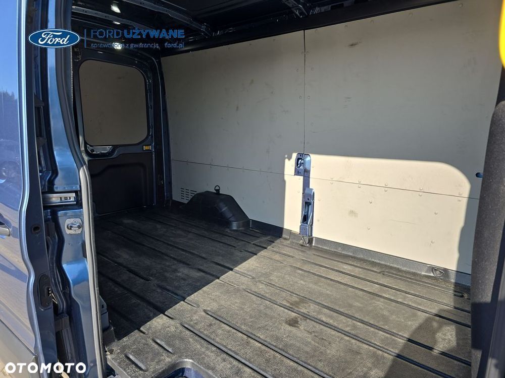 Ford Transit - 8