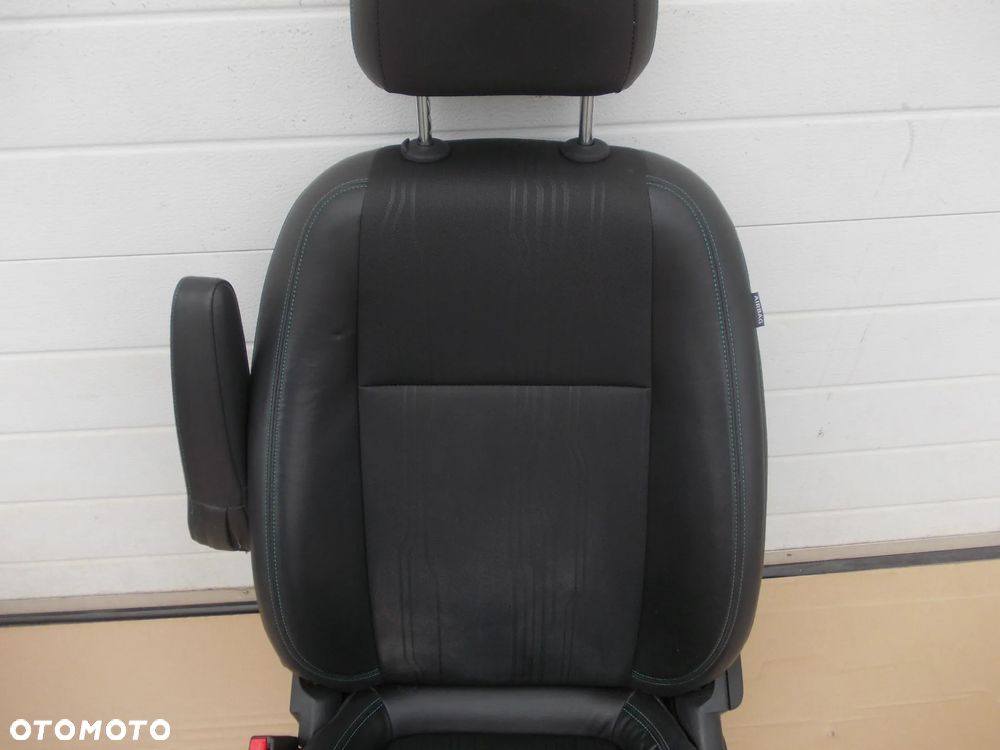 Komplet foteli Chevrolet Trax europa - 13