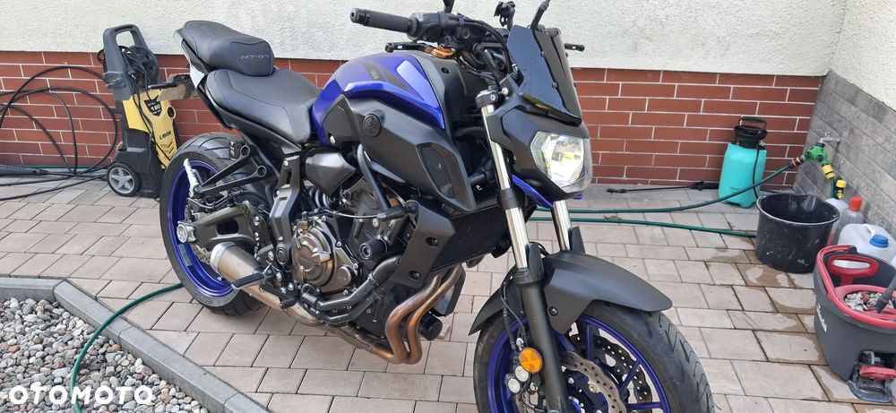 Yamaha MT - 1