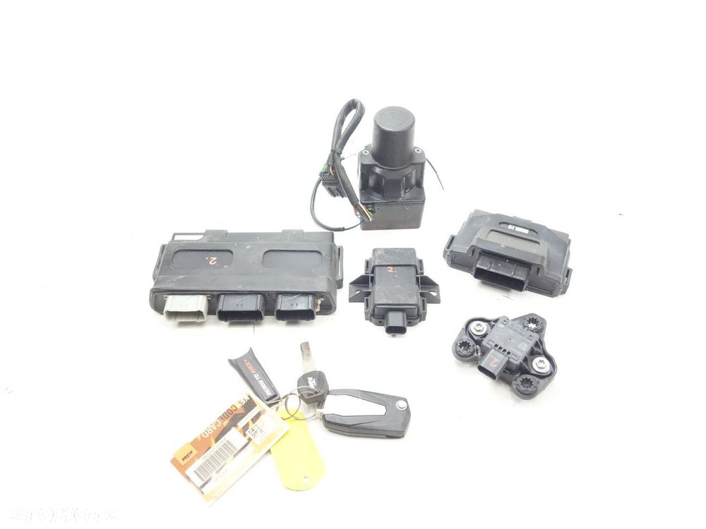 Stacyjka z kluczykiem moduł immobiliser  Ktm Super Duke R 1290 20-23 - 1