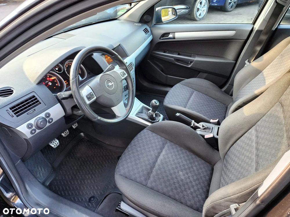 Opel Astra - 20