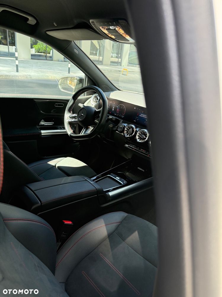 Mercedes-Benz Klasa B 200 d AMG Line 8G-DCT - 6