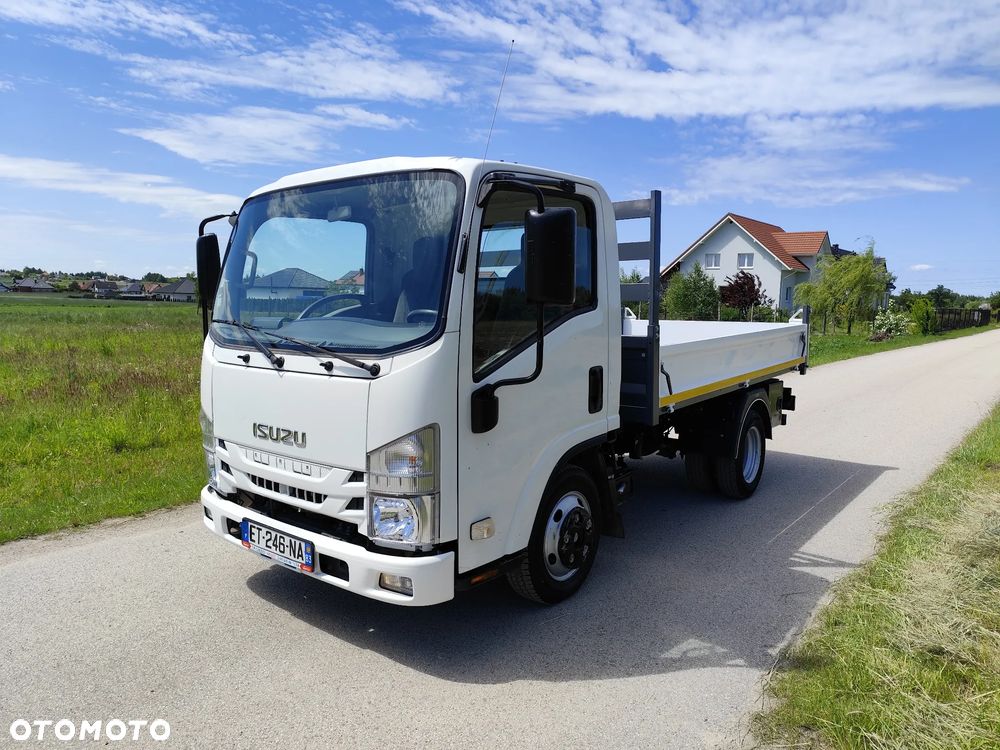 Isuzu N 35 - 3