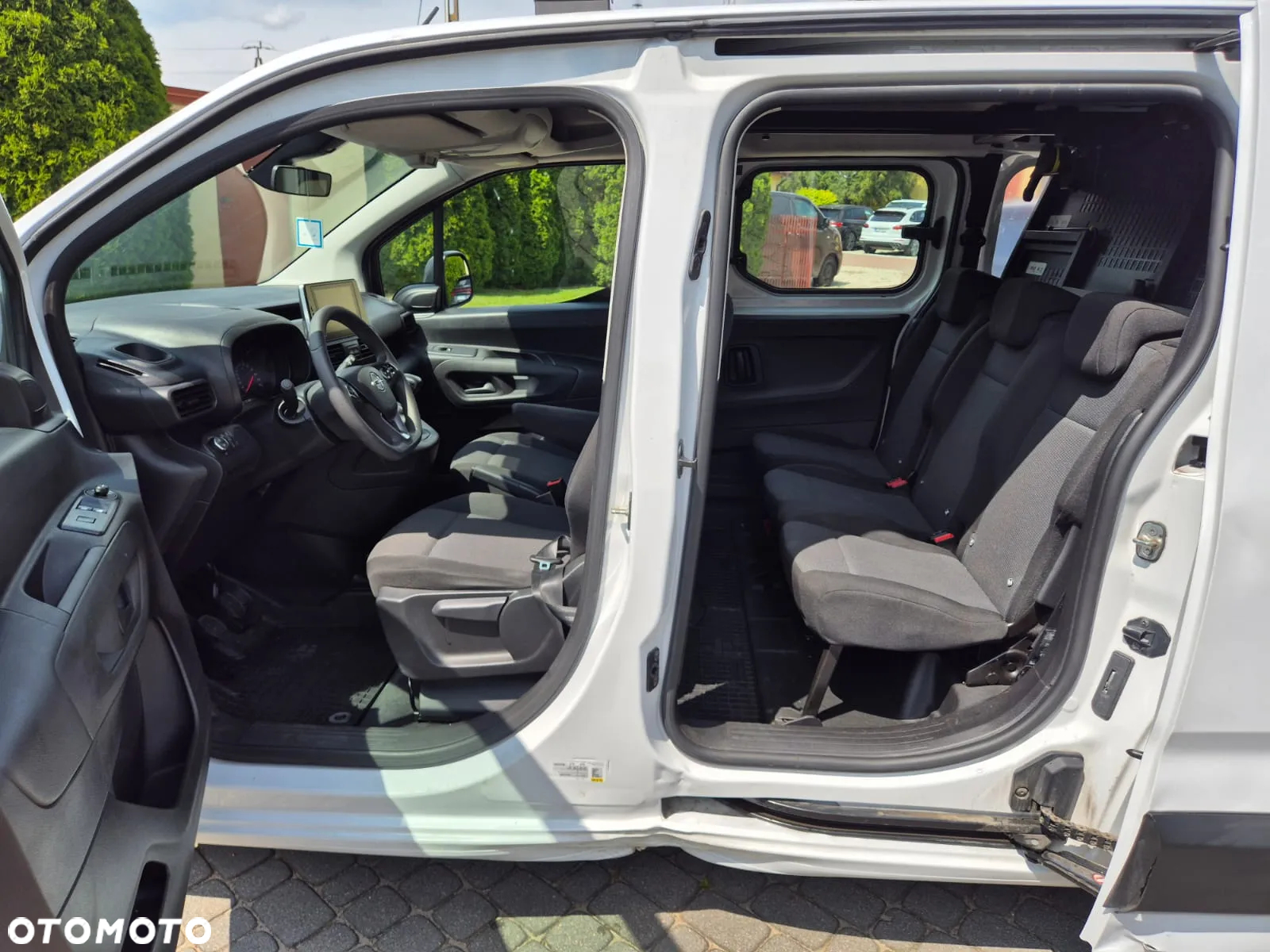 Opel Combo Cargo XL 1.5 CDTI 2,4t (bryg.) - 12
