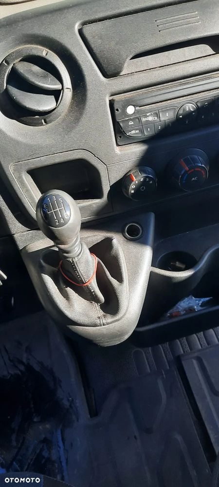 Renault Master - 9