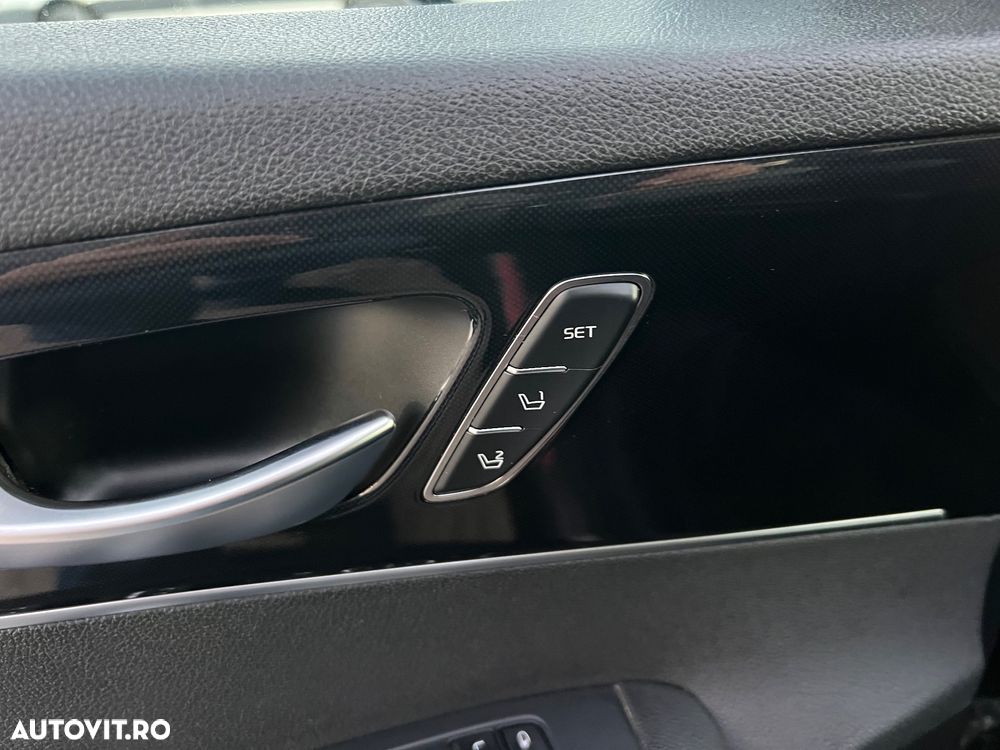 Kia Sorento 2.2 CRDi AWD Aut. Platinum Edition - 22