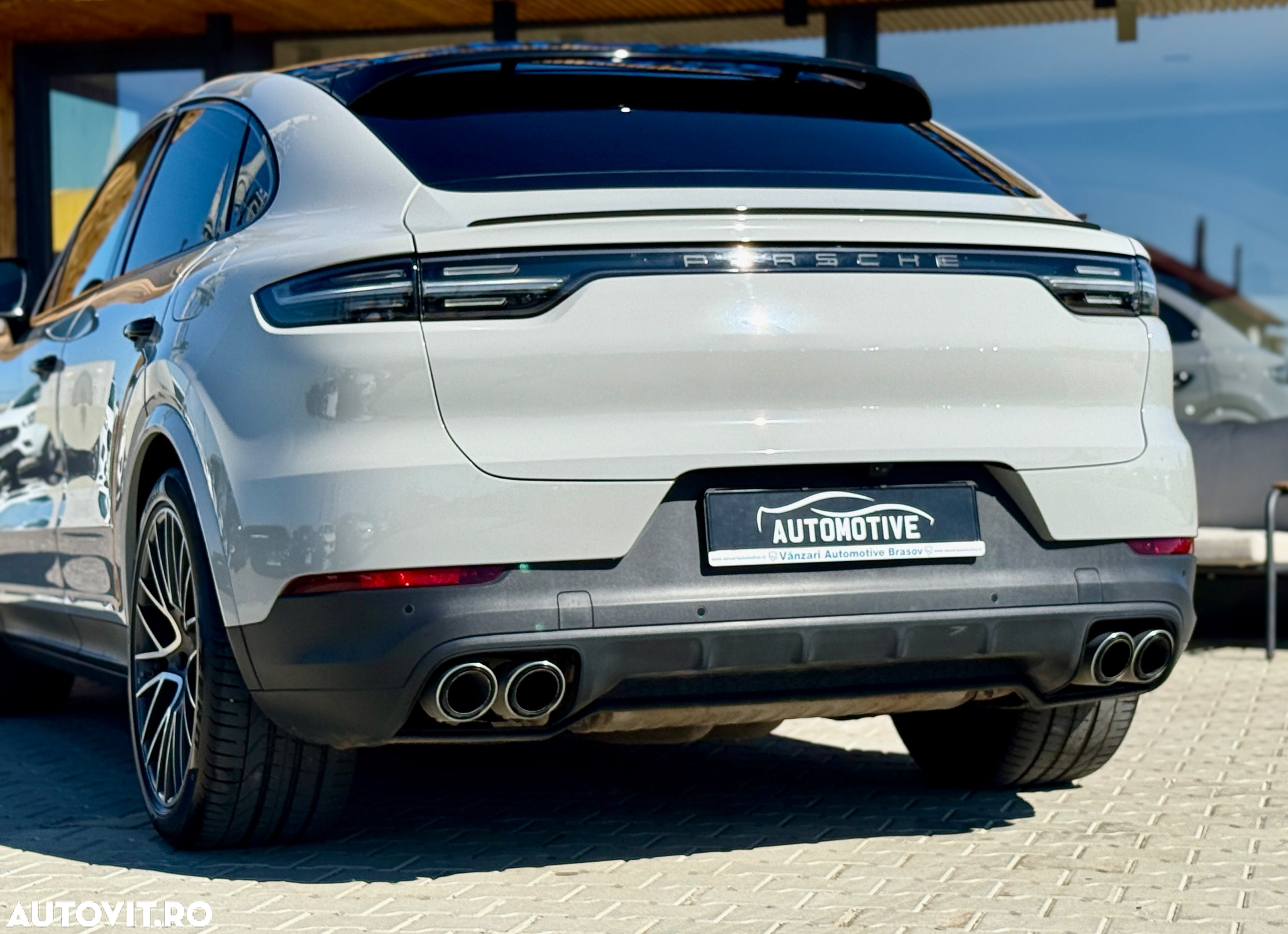 Porsche Cayenne Coupe E-Hybrid Tiptronic S Platinum Edition - 15