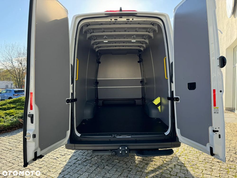 Volkswagen Crafter Maxi Furgon - 8