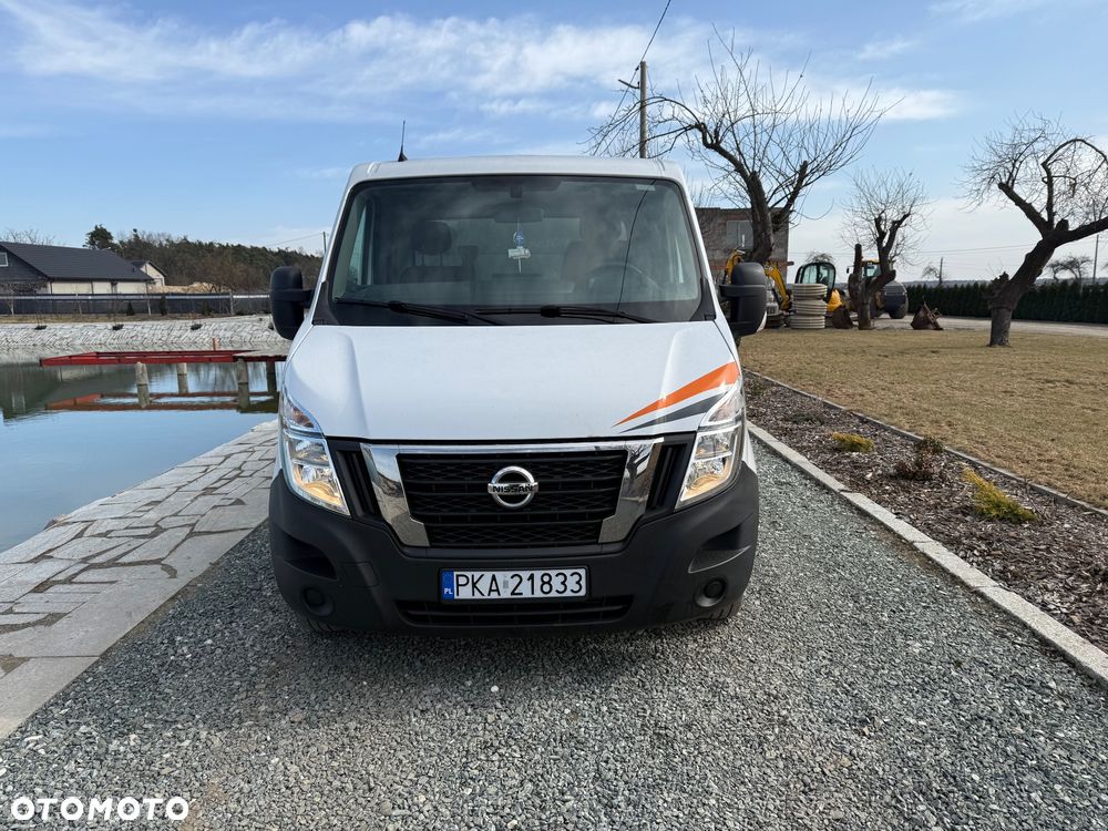 Nissan Interstar - 2