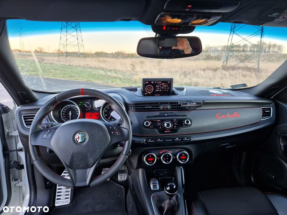 Alfa Romeo Giulietta 1750 TBi Quadrifoglio Verde - 20