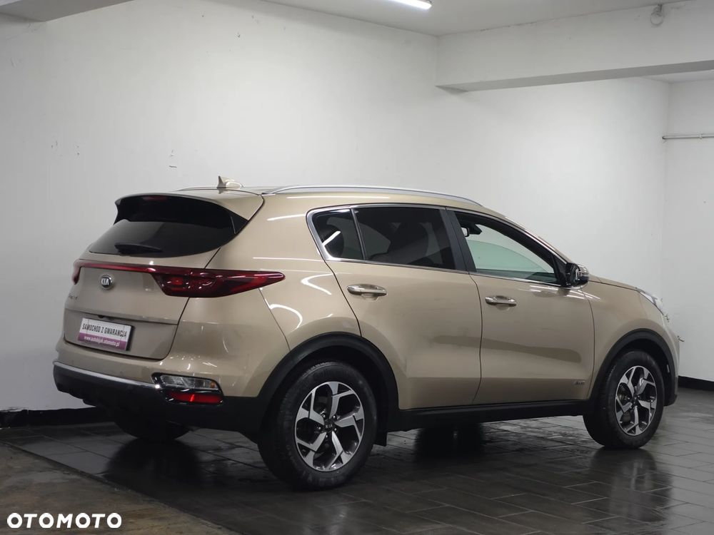 Kia Sportage 1.6 CRDI AWD SPIRIT - 9