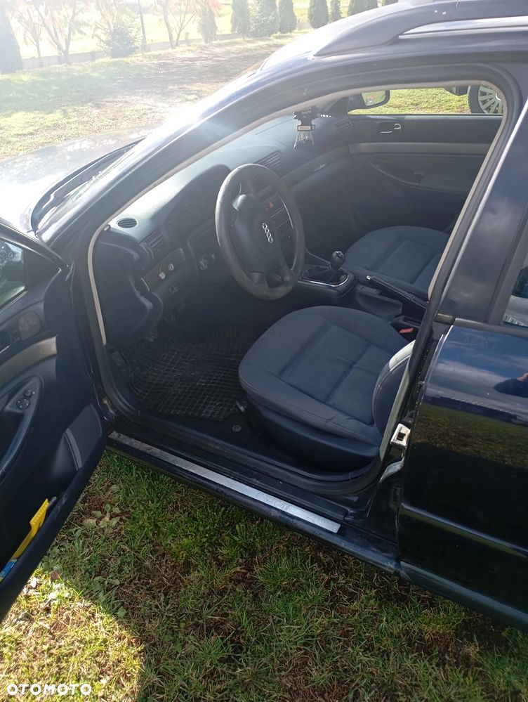 Audi A4 Avant 1.9 TDI - 4