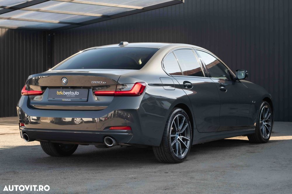 BMW Seria 3 320e Aut. - 7