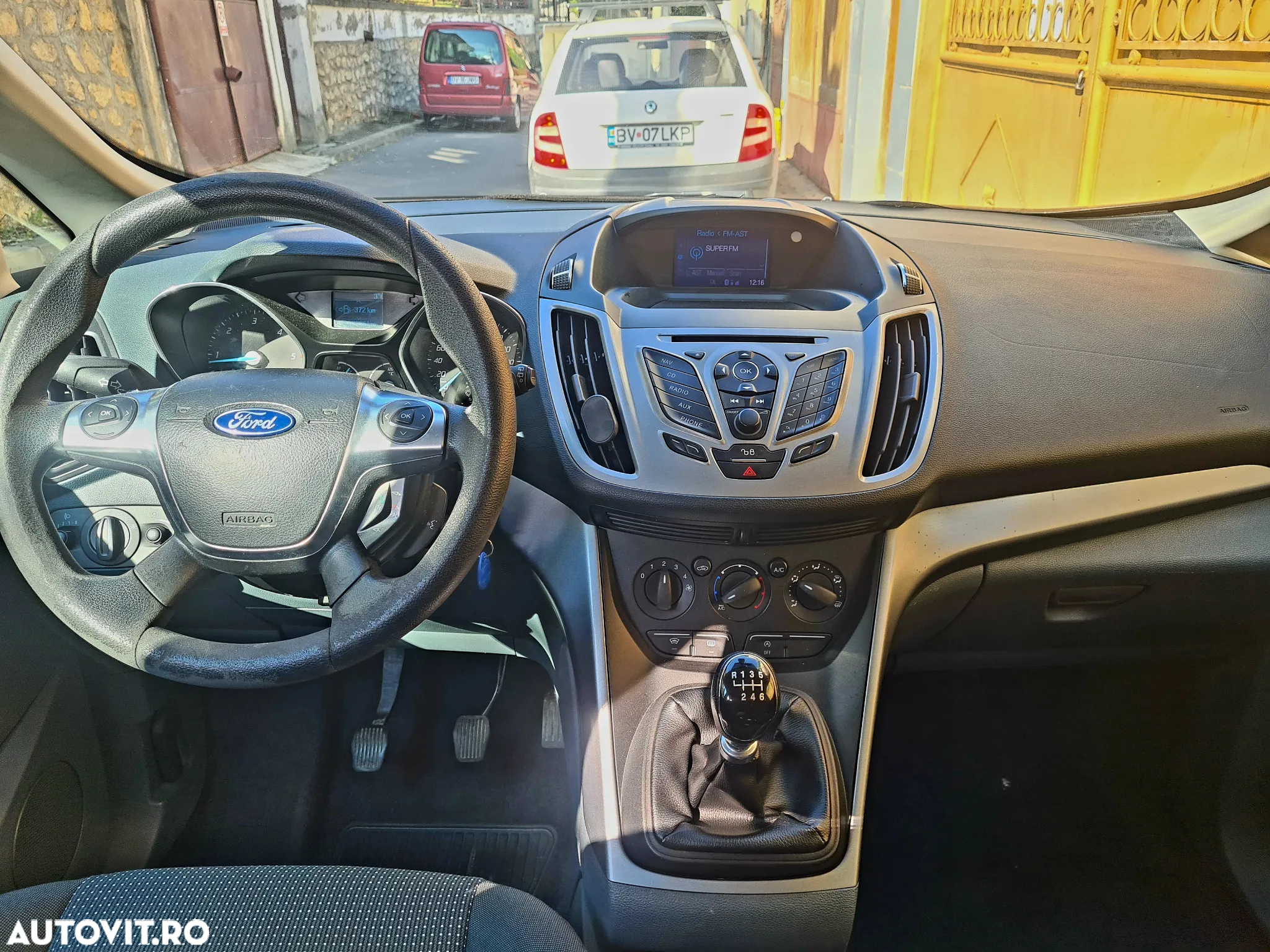 Ford C-Max 1.6 TDCi Ambiente - 17