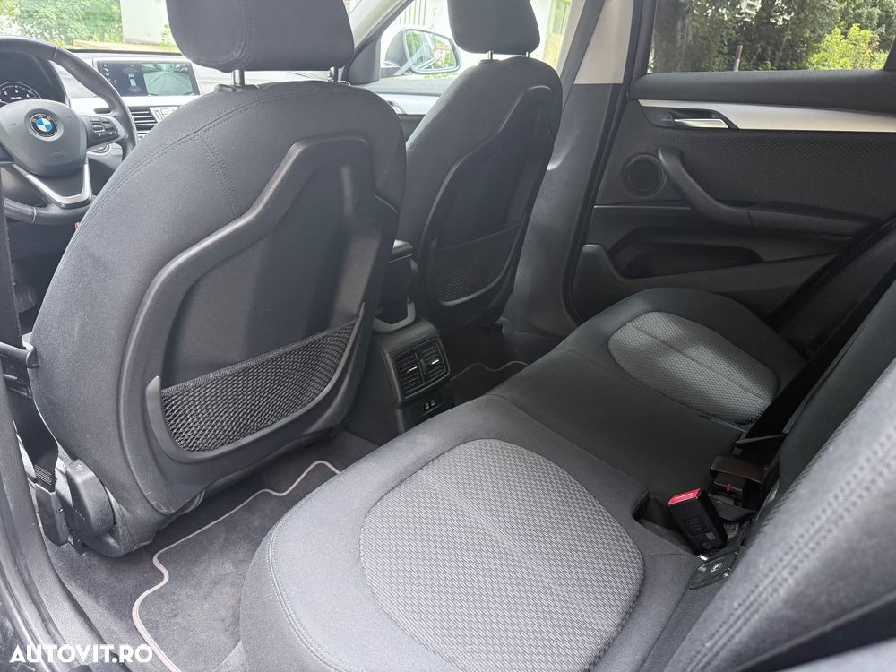 BMW X2 sDrive20d AT - 8