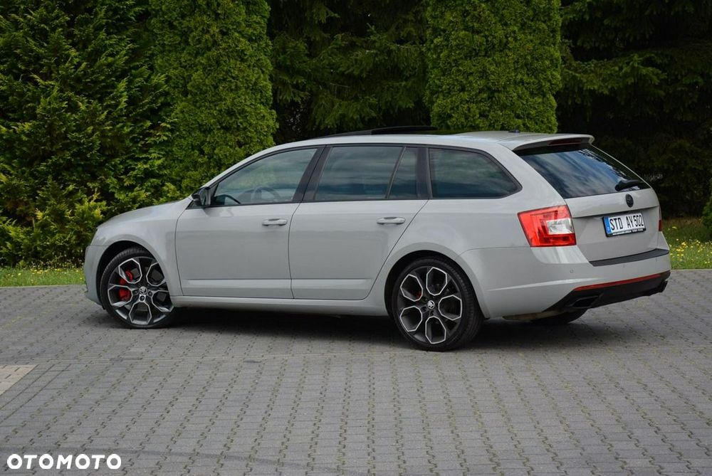 Skoda Octavia 2.0 TSI RS 230 DSG - 4